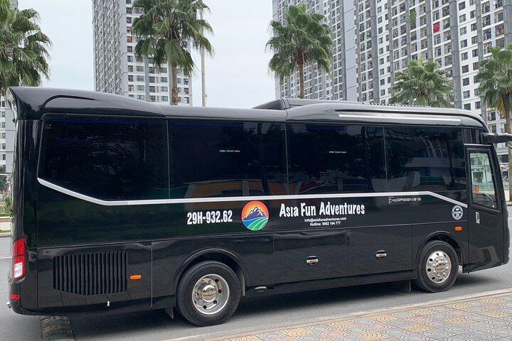 Transferbuss från Hanoi till Halong Bay