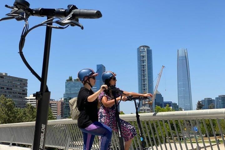 City tour Santiago en scooter eléctrico, Naturaleza y ciudad