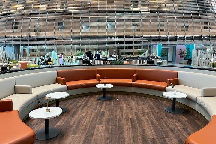 アブダビ国際空港 (AUH) VIP ラウンジへのアクセス