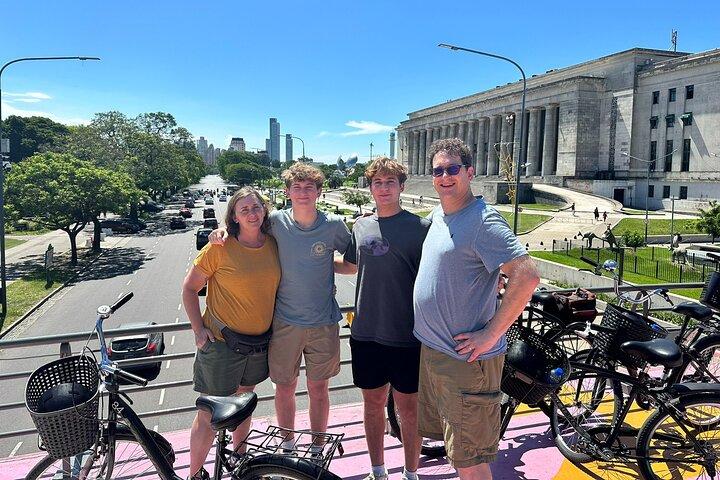 Recoleta & Palermo Bike tour