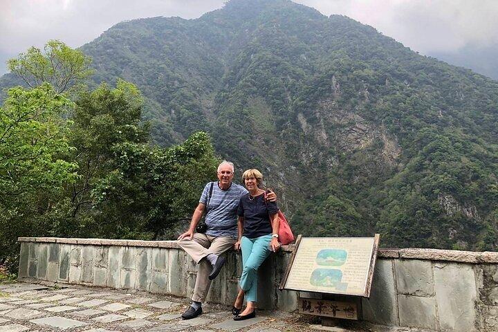 Excursão de Taipei a Hualien Taroko Gorge e Yilan Jiaoxi Hot Spring