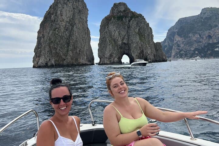 Full Day Private Boat Tour from Sorrento to Capri