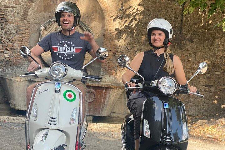 Visite libre en Vespa de Rome, points forts Expérience requise