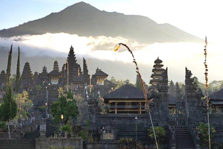 Temple Besakih, visite du riche patrimoine du village Tenganan à Bali