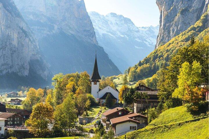 Scopri la campagna svizzera in un tour privato in auto da Zurigo