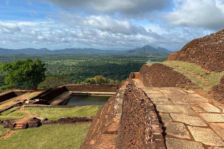 Sigiriya & Dambulla City Tour