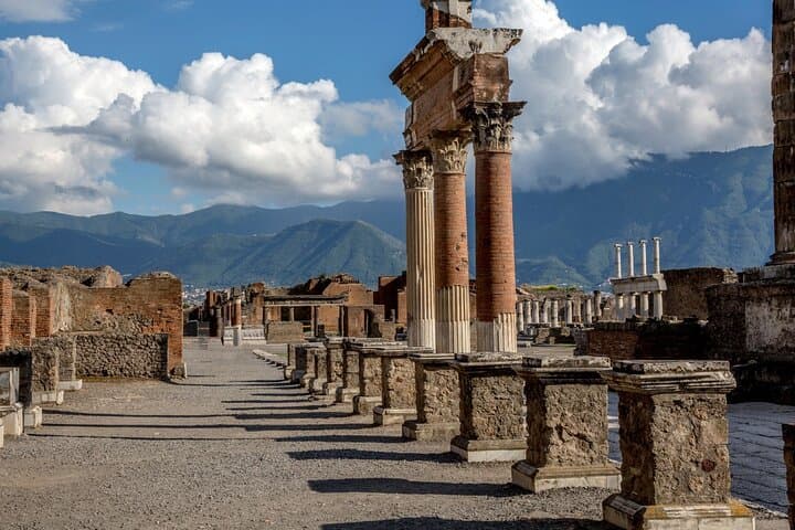 Pompeii, Herculaneum and Mount Vesuvius Private Tour from Naples