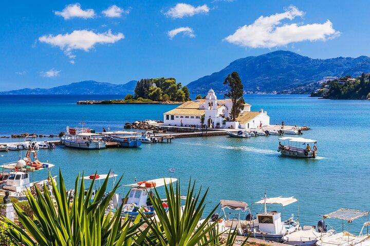 Excursão de praia privada em Corfu com motorista privado.