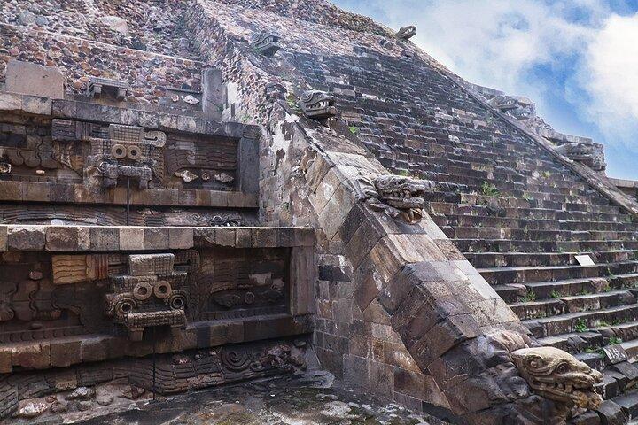 Privat tur til Teotihuacán og basilikaen Guadalupe