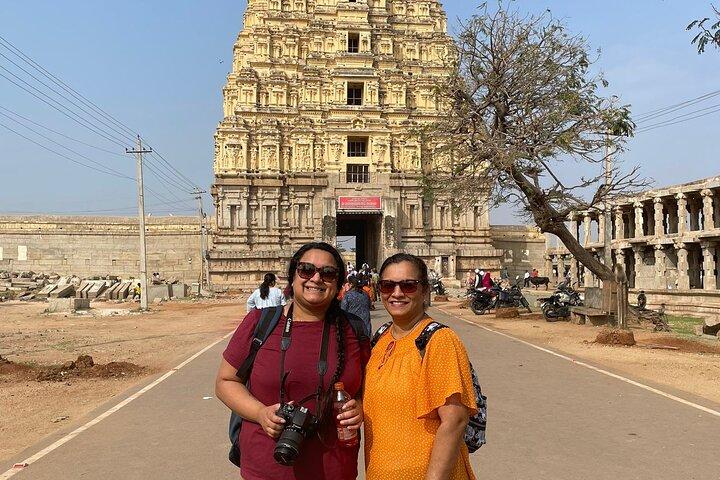 Hubli til Hampi, Badami og Goa Beach Tour