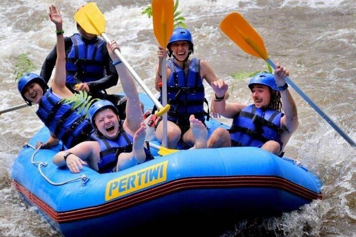 BALI Rafting em águas brancas com PACOTE Bali Luxury Spa
