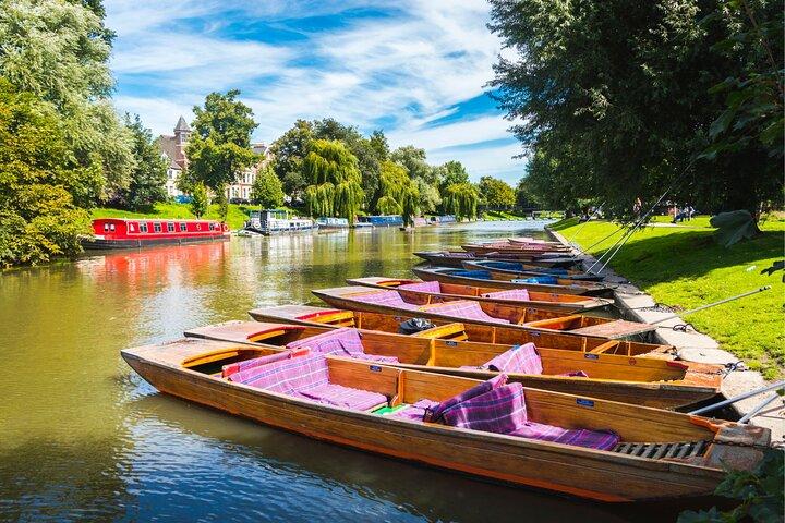 Cambridge búsqueda del tesoro & tour a pie autoguiado