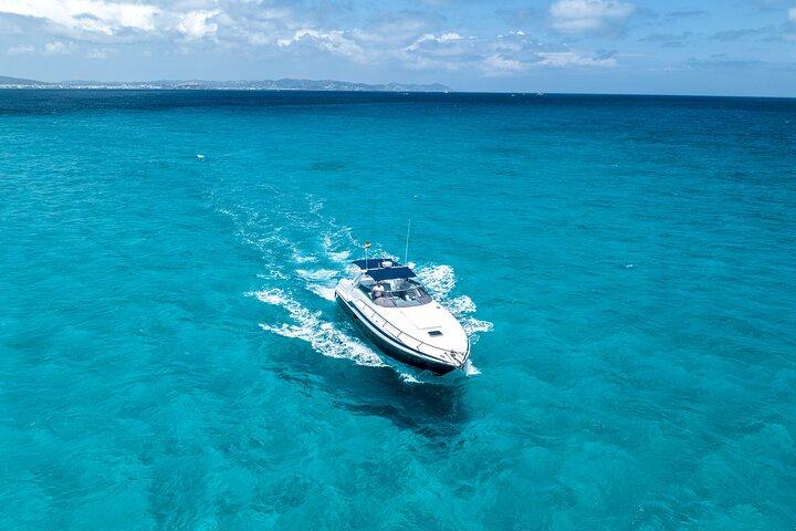 Charter privado de dia inteiro em Ibiza