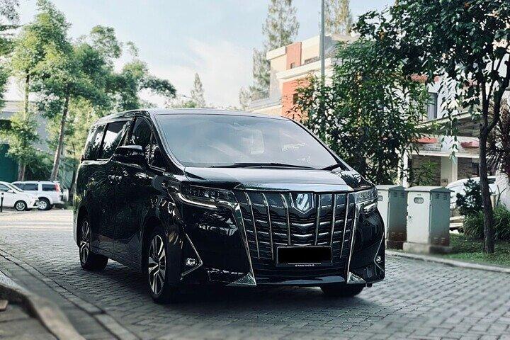 Llegada en minivan desde el aeropuerto de Bangkok BKK a Bangkok o Pattaya