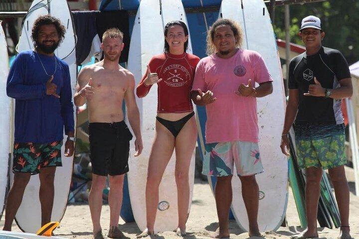 2-timers privat eller gruppe surf lektion i Tamarindo!