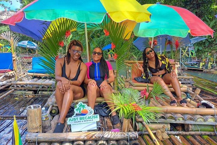 Montego Bay : ATV, Bamboo Rafting w/ ライムストーンマッサージ＆ショッピング