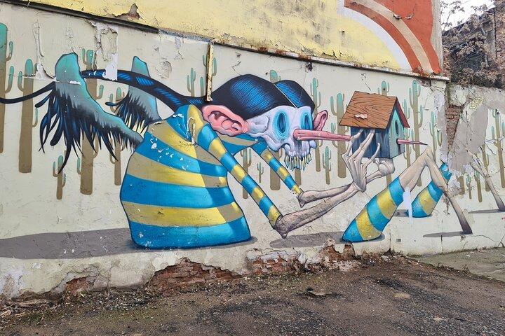 Sofia: graffiti em Sofia autoguiado