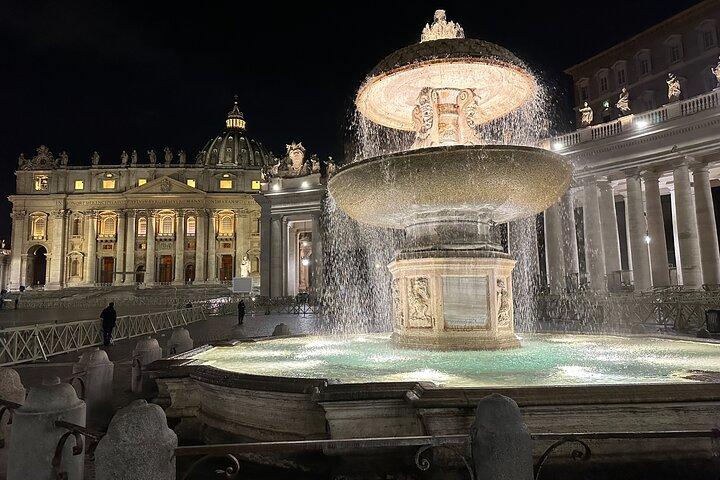 Tour nocturno privado sin colas por el Vaticano y la Capilla Sixtina