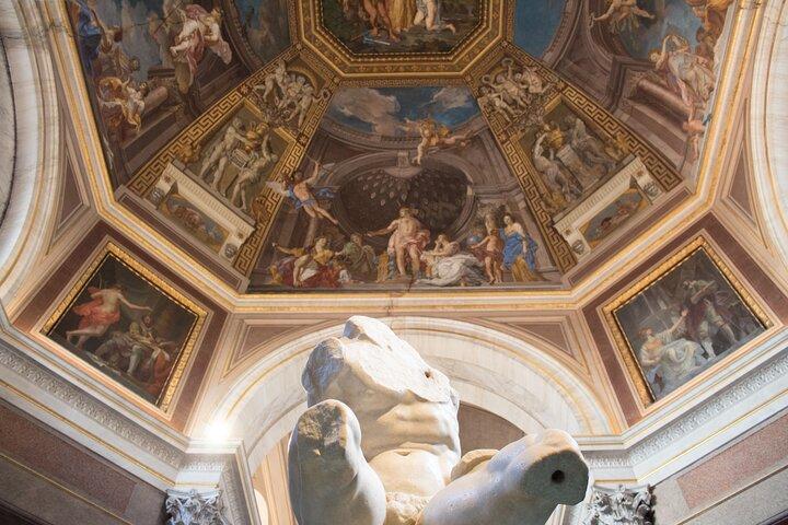 Tour nocturno privado sin colas por el Vaticano y la Capilla Sixtina