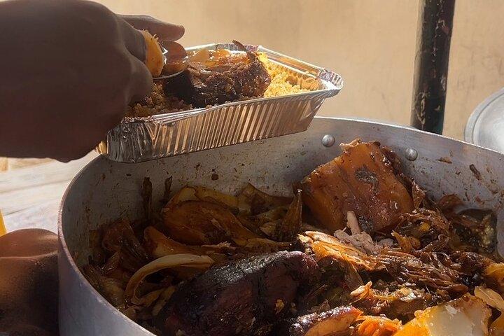 Tour de comida de rua senegalesa em Dakar