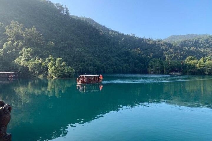 Private Day Trip to Dinghu Mountain in Zhaoqing from Guangzhou