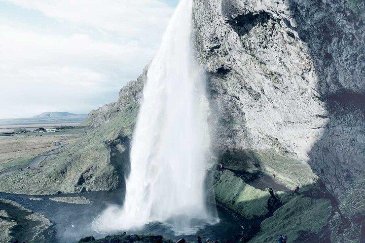 South Coast Waterfalls Vík och Lava Show Tour från Reykjavík
