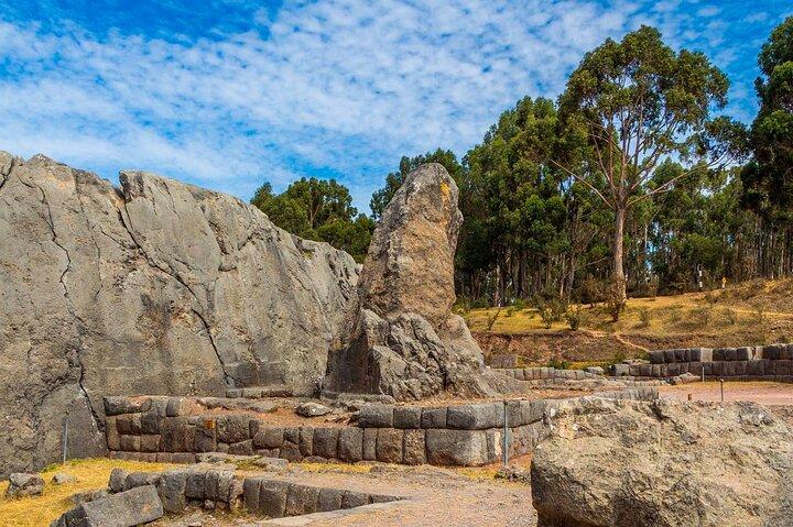 MACHU PICCHU & SACRED VALLEY - 2days-1night