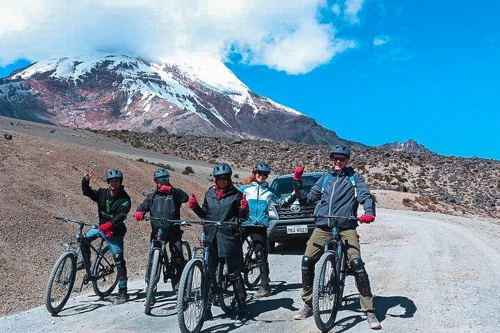 Bike tour of the highest volcano in Ecuador: Chimborazo