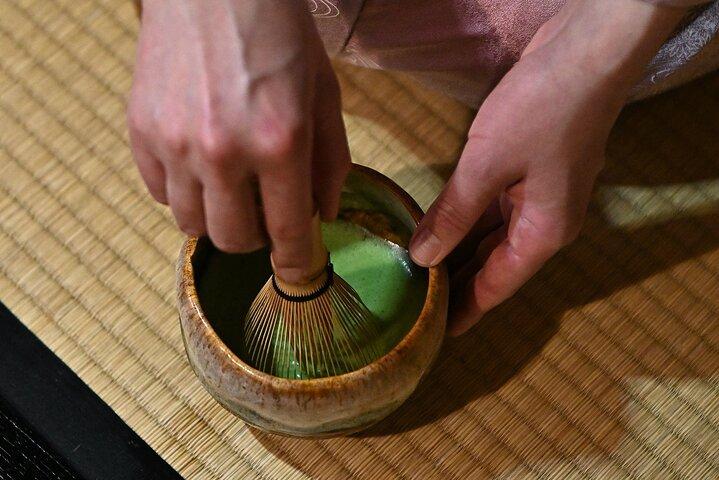 Authentische Kyoto Teezeremonie in einem 130 Jahre alten Traditionshaus