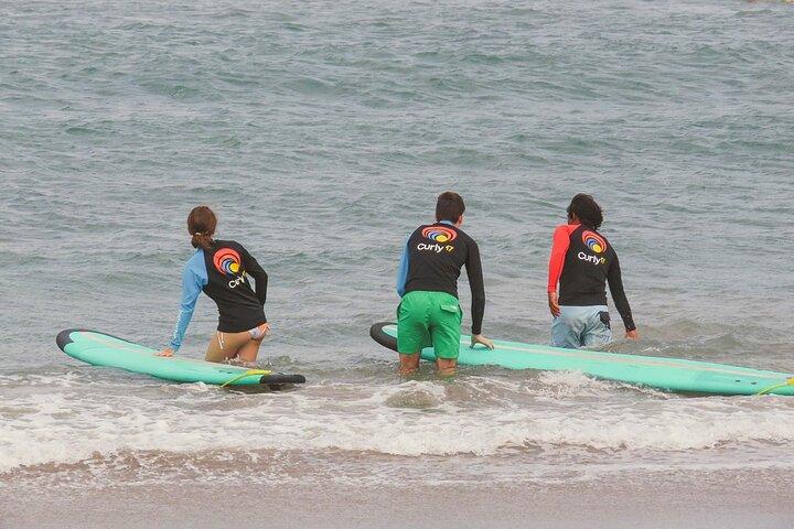 Clases de surf de 2 horas en Uluwatu Beach