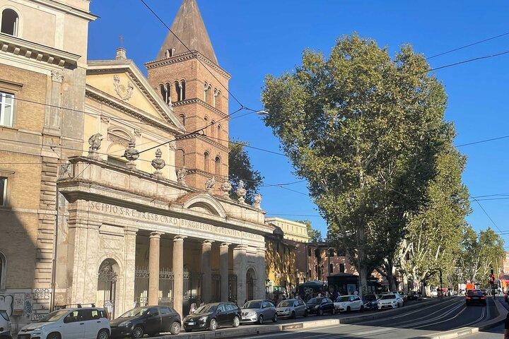 A Self-Guided History Tour of Rome's Jewish Ghetto