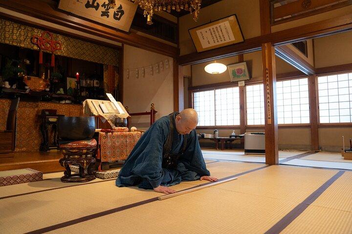 僧侶と巡る東京の私寺での禅瞑想