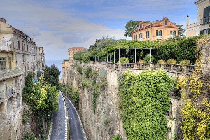 Wandeltocht door Sorrento met proeverij van olijfolie en limoncello.