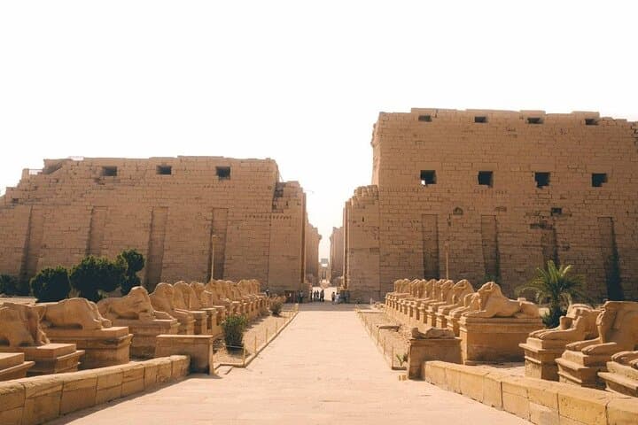 Luxor Day Tours: Visit Karnak and Luxor Temples on the East Bank