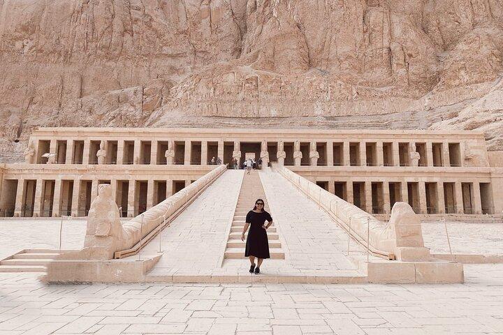 Begeleide tour naar Mortuary tempel van Hatshepsut