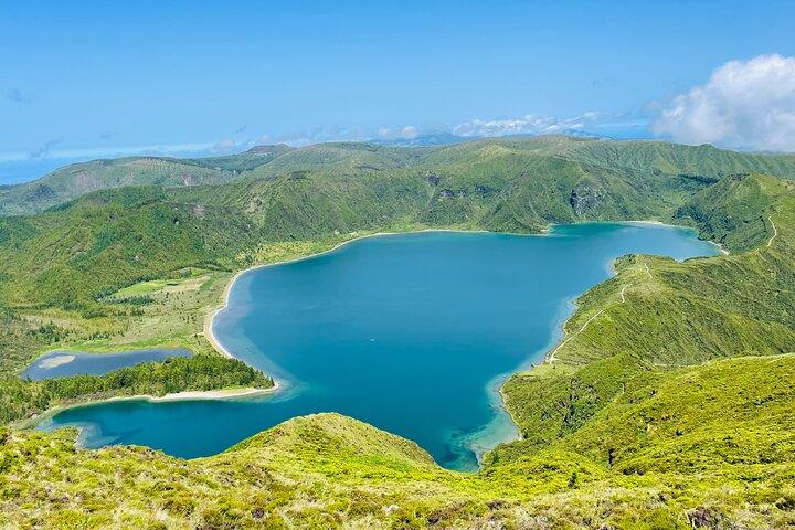 Entdecken und wandern Sie mit einem Führer auf die Insel São Miguel