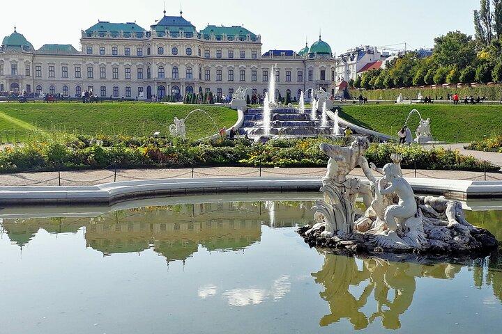 Private Vienna Highlights History Walk — WWII and Post War Vienna