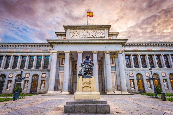 Guidet tur til Prado-museet og det kongelige palads, transport inkluderet