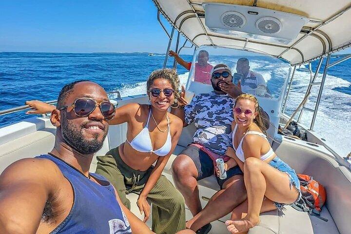 5 Island Tour with Lunch Snorkel in Cartagena Rosario Island