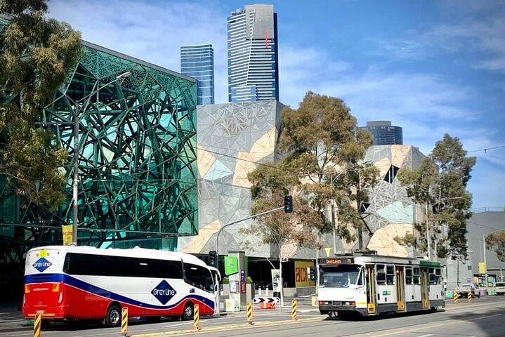 メルボルン市の4時間の小グループ観光ツアー