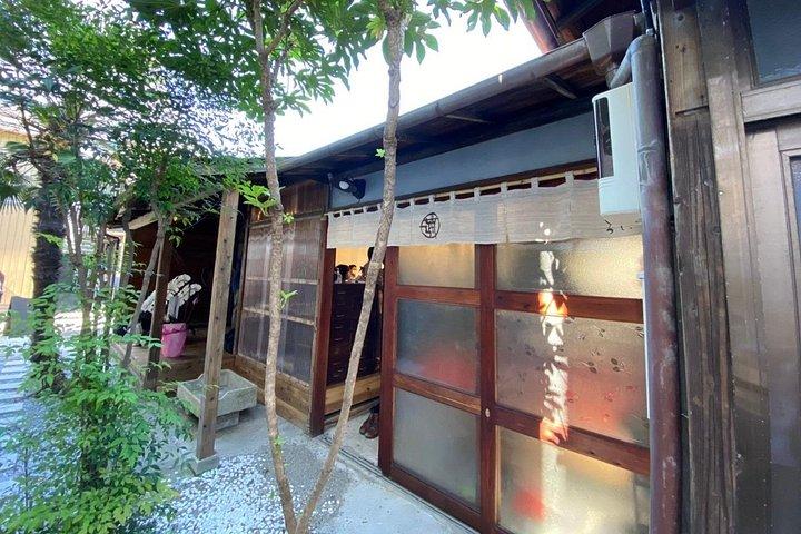 Tokyo: Samurai Authentic Experience in a Private Space.