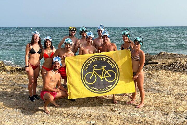 Alicante: Calas & Strande Snorkling med E - Bikes