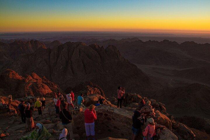 Subida ao Monte Sinai e excursão a Santa Catarina saindo de Sharm El Sheikh
