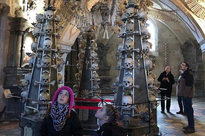 電車でのクトナ・ホラ： プラハで最高の日帰り旅行