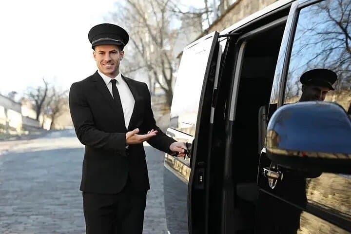 Capetown: Personalized Tours & Chauffeurs Private Transfer