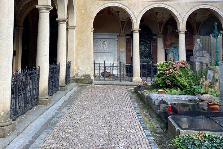 Self-Guided Audio Tour in Prague's Vysehrad Castle