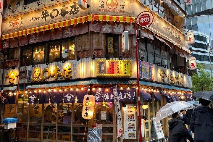 Tokyo : Asakusa and Senso-Ji Walking Tour With A Guide