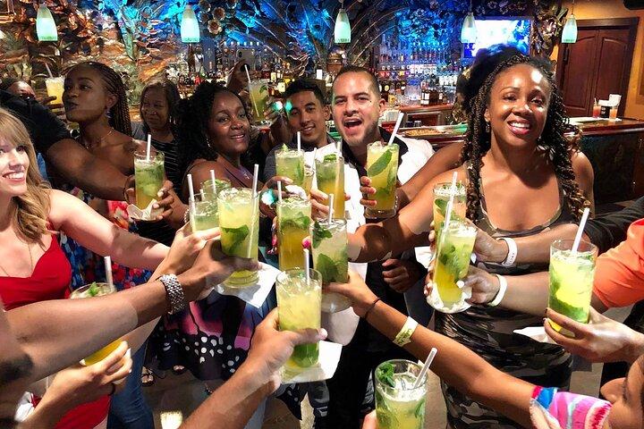 Miami : Bachelorette Salsa Night with Lessons, Mojitos & Nightclub（マイアミ：バチェロレッテ・サルサ・ナイト・ウィズ・レッスンズ、モヒートス＆ナイトクラブ）