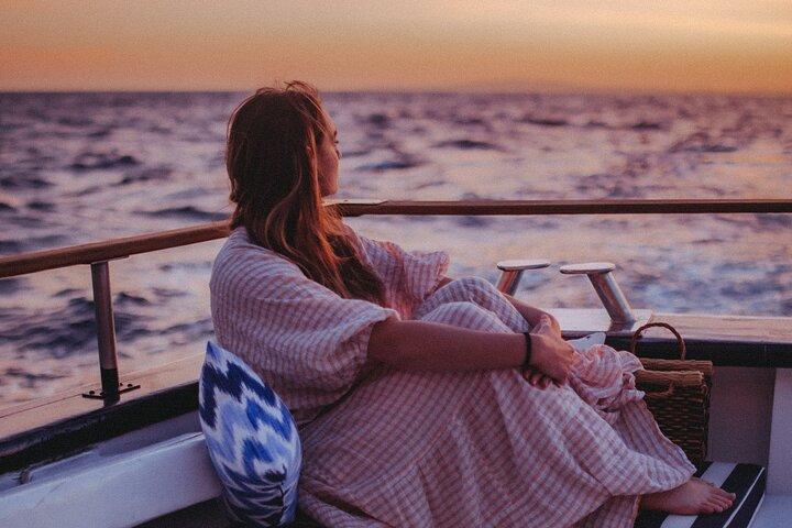 Gita in barca di 3 ore al tramonto nella baia di Palma