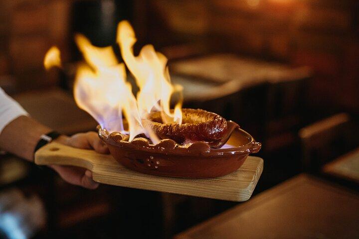 Hoteller i nærheden af Devour Lisbon Bairro Alto Evening Food & Wine Tour